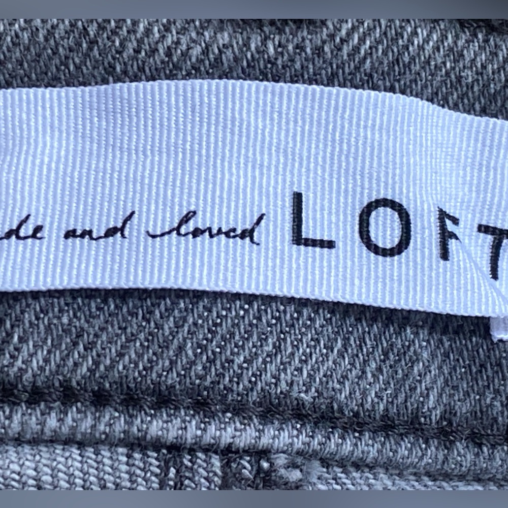 Adorable Loft High Wasted KickcropJeans - Picture 6 of 7